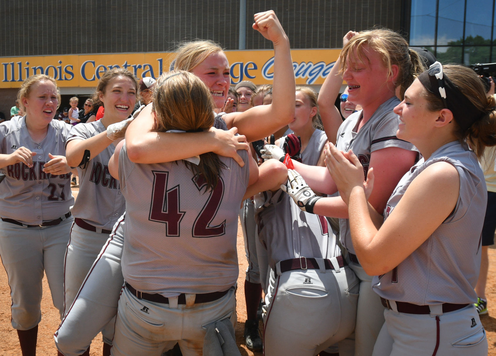 Class 2A East Peoria Super-Sectional